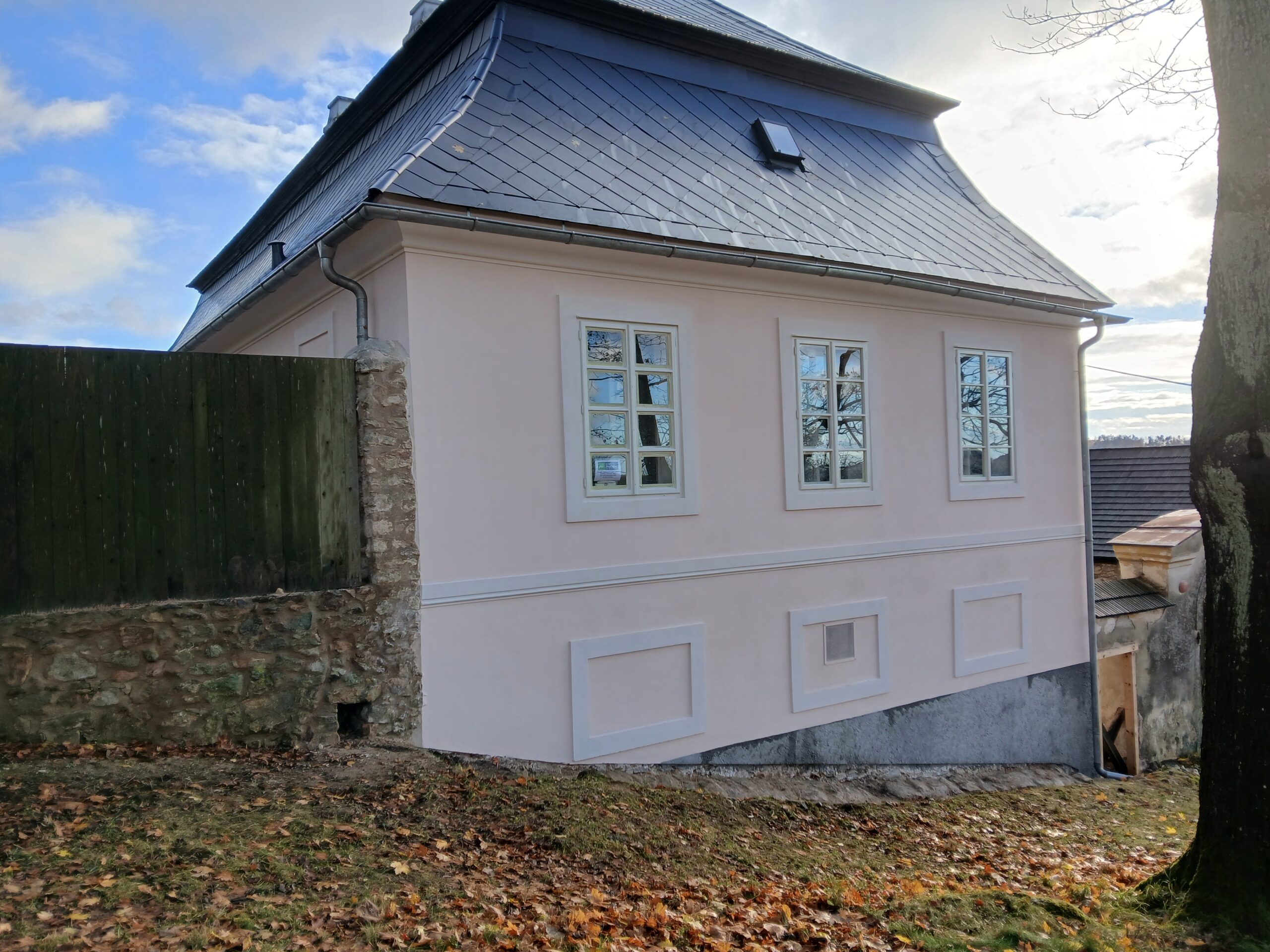 Náhled reference Fara Branišov